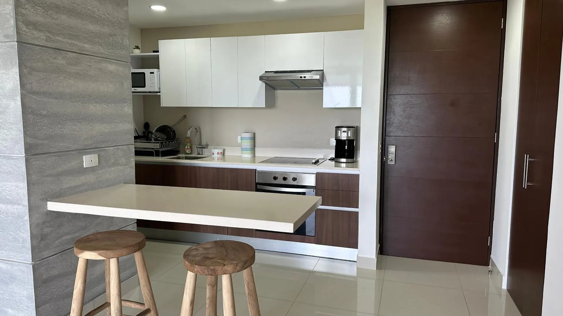 Ocean View Cancun Apartment
